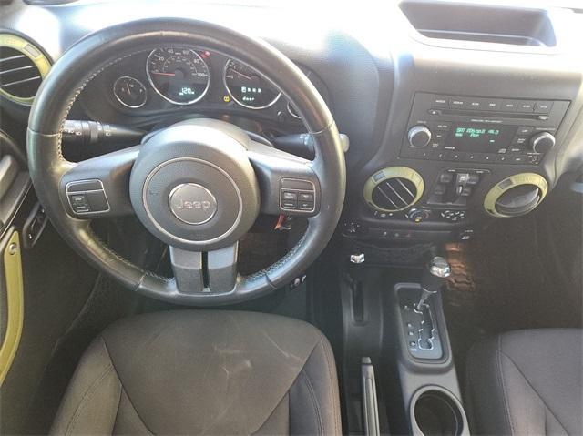 used 2015 Jeep Wrangler Unlimited car, priced at $20,494