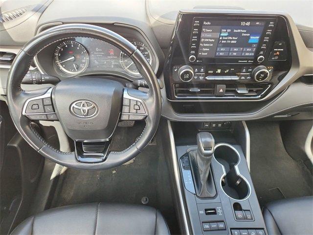 used 2021 Toyota Highlander car, priced at $31,993