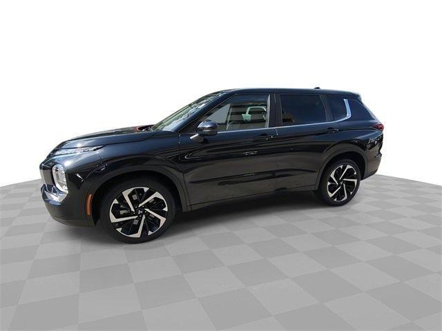 used 2023 Mitsubishi Outlander car, priced at $21,799