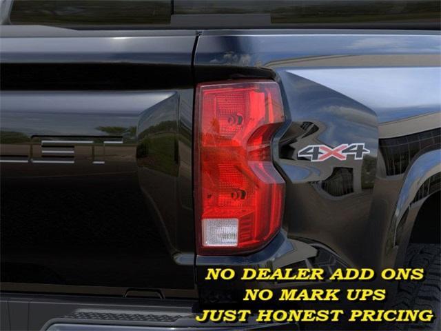 new 2025 Chevrolet Colorado car, priced at $36,180