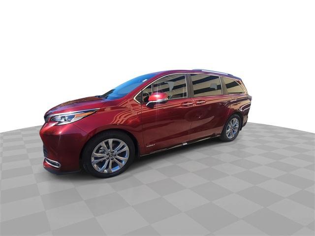 used 2021 Toyota Sienna car, priced at $37,444