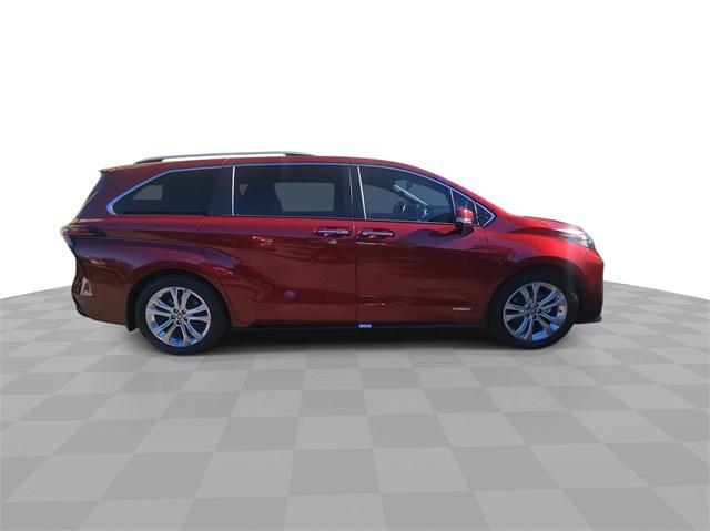 used 2021 Toyota Sienna car, priced at $37,444