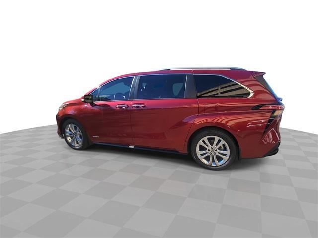 used 2021 Toyota Sienna car, priced at $37,444