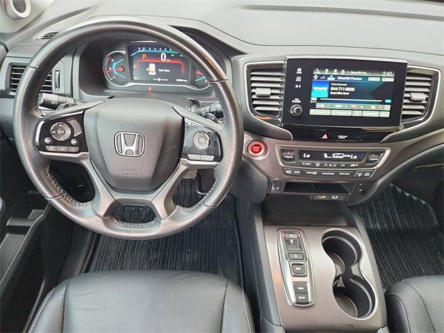 used 2021 Honda Pilot car, priced at $25,291