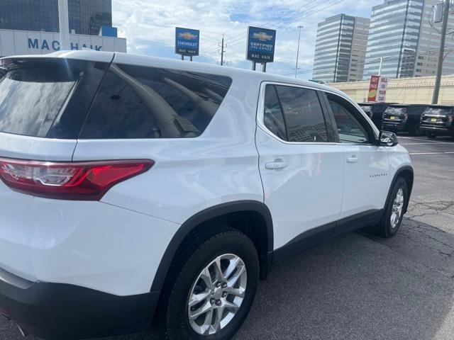 used 2019 Chevrolet Traverse car, priced at $23,377