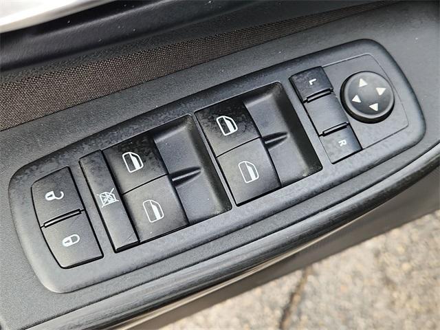 used 2015 Jeep Cherokee car, priced at $13,492