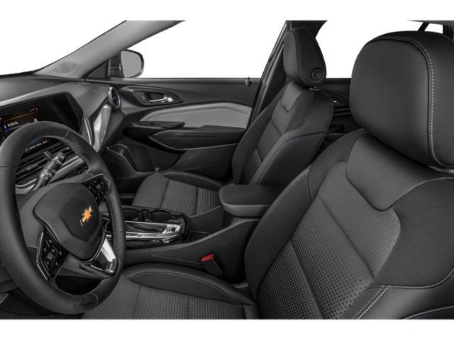 new 2025 Chevrolet Trax car, priced at $22,690
