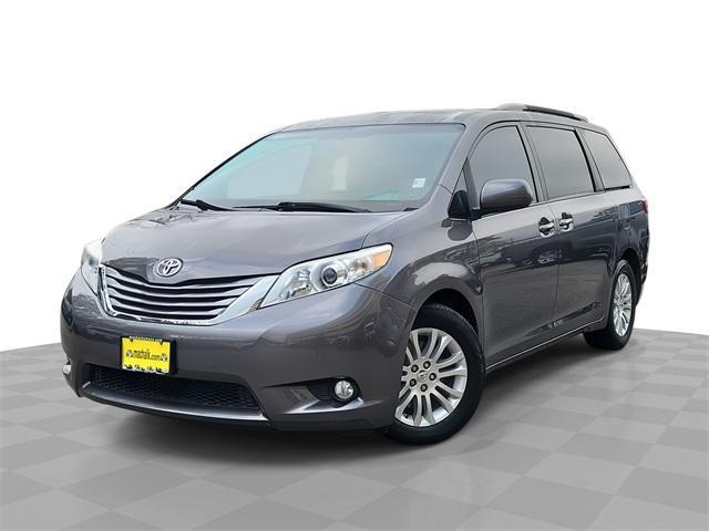 used 2017 Toyota Sienna car, priced at $21,191