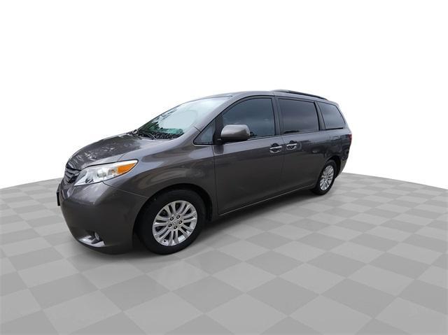 used 2017 Toyota Sienna car, priced at $21,191