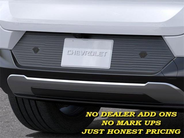 new 2025 Chevrolet Equinox EV car, priced at $42,190