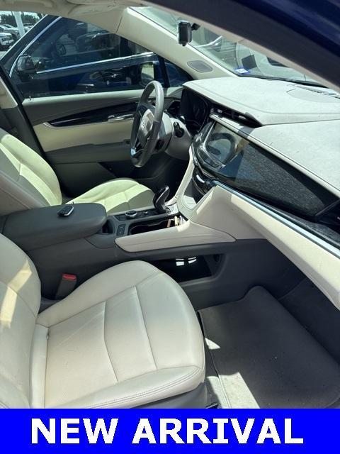 used 2023 Cadillac XT6 car, priced at $39,991
