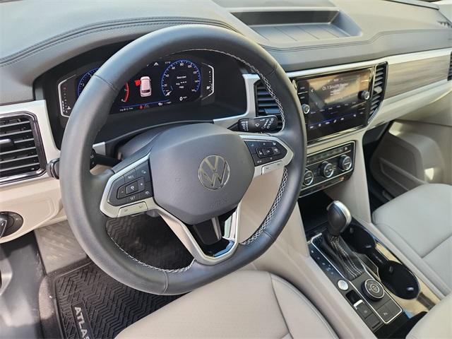 used 2021 Volkswagen Atlas car, priced at $26,499