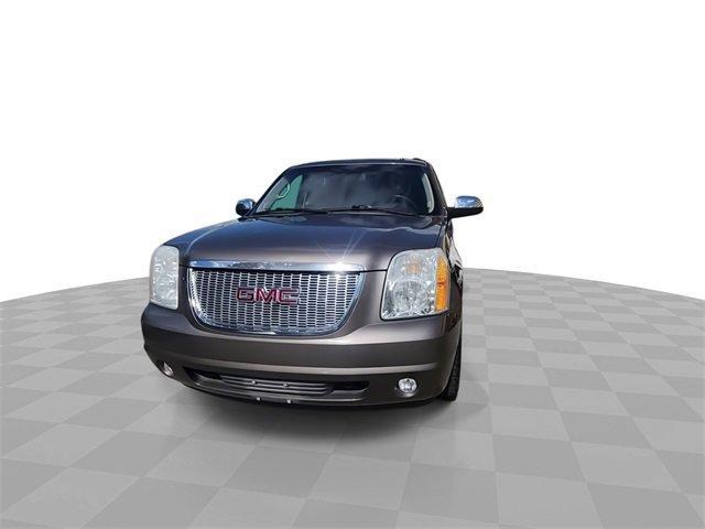 used 2013 GMC Yukon XL car, priced at $14,999