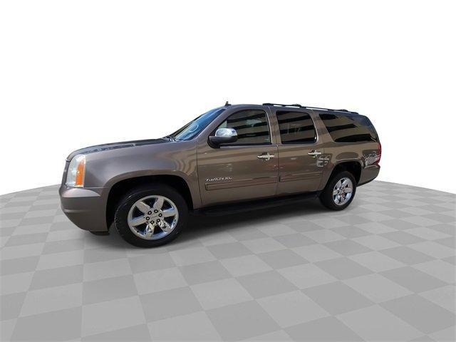 used 2013 GMC Yukon XL car, priced at $14,999