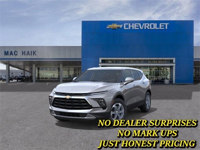 new 2026 Chevrolet Blazer car, priced at $31,095