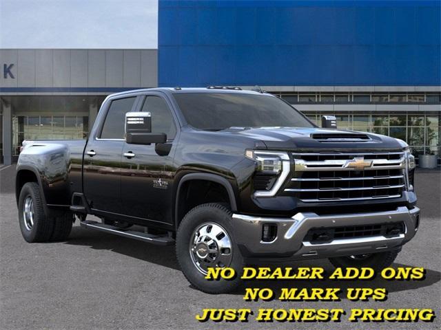 new 2025 Chevrolet Silverado 3500 car, priced at $86,675