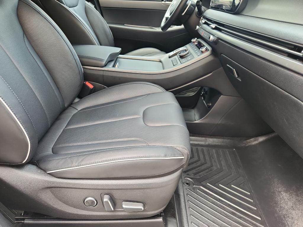 used 2024 Hyundai Palisade car, priced at $36,995