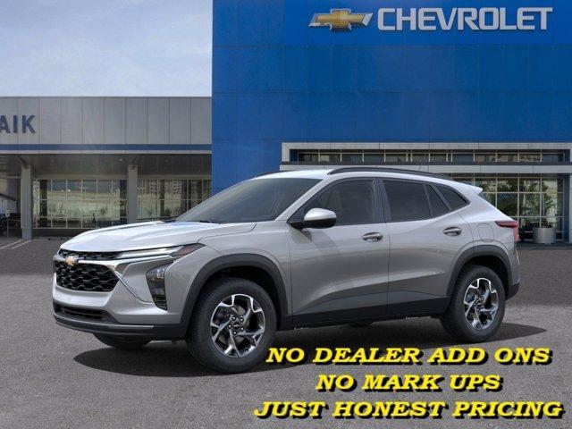 new 2025 Chevrolet Trax car, priced at $23,690