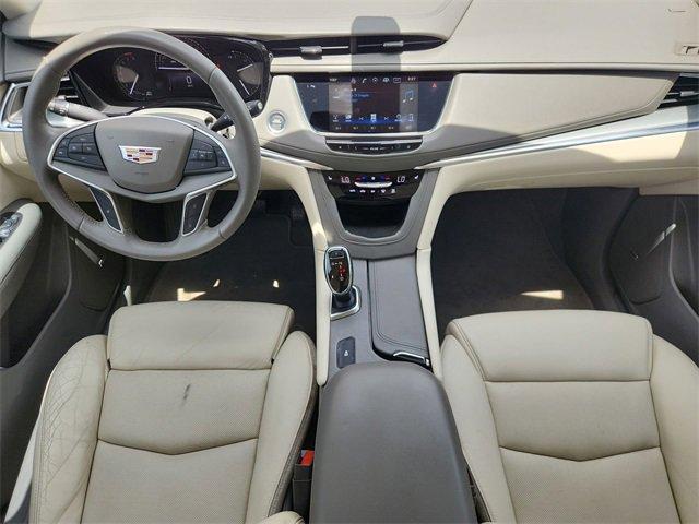 used 2017 Cadillac XT5 car, priced at $15,993