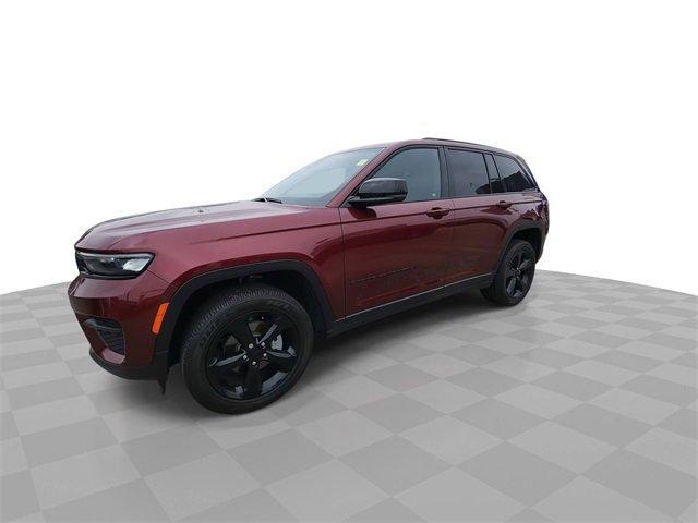 used 2023 Jeep Grand Cherokee car, priced at $29,997