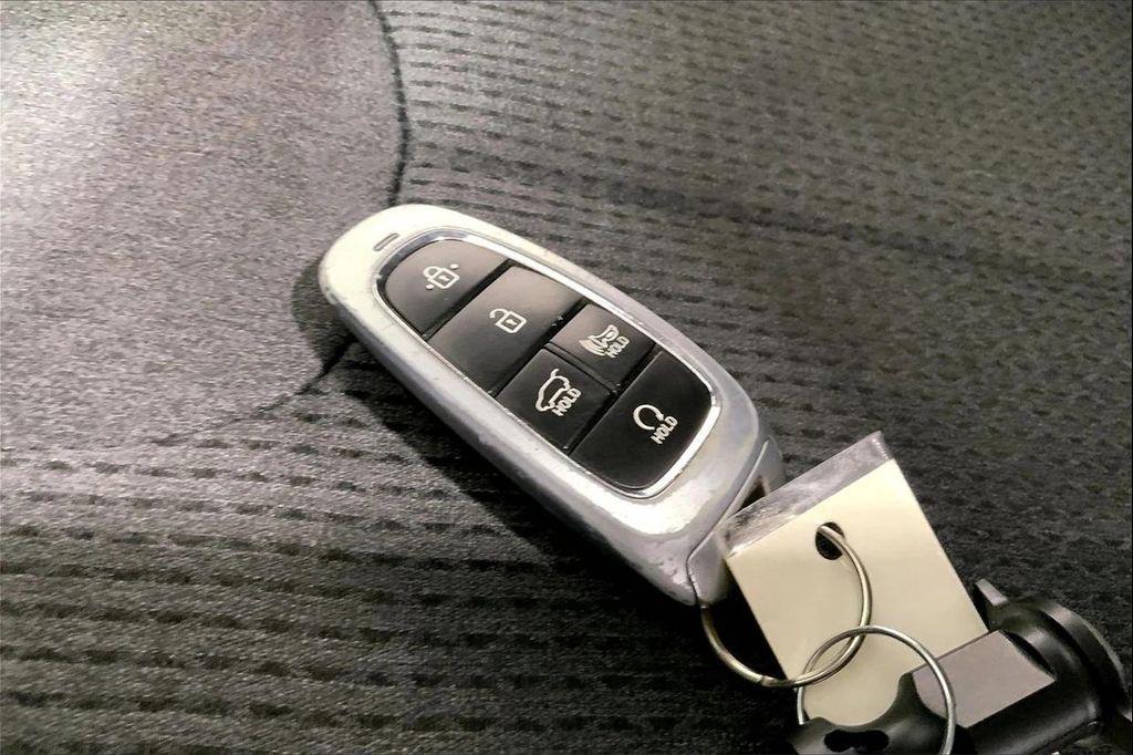 used 2023 Hyundai Santa Fe car, priced at $19,658