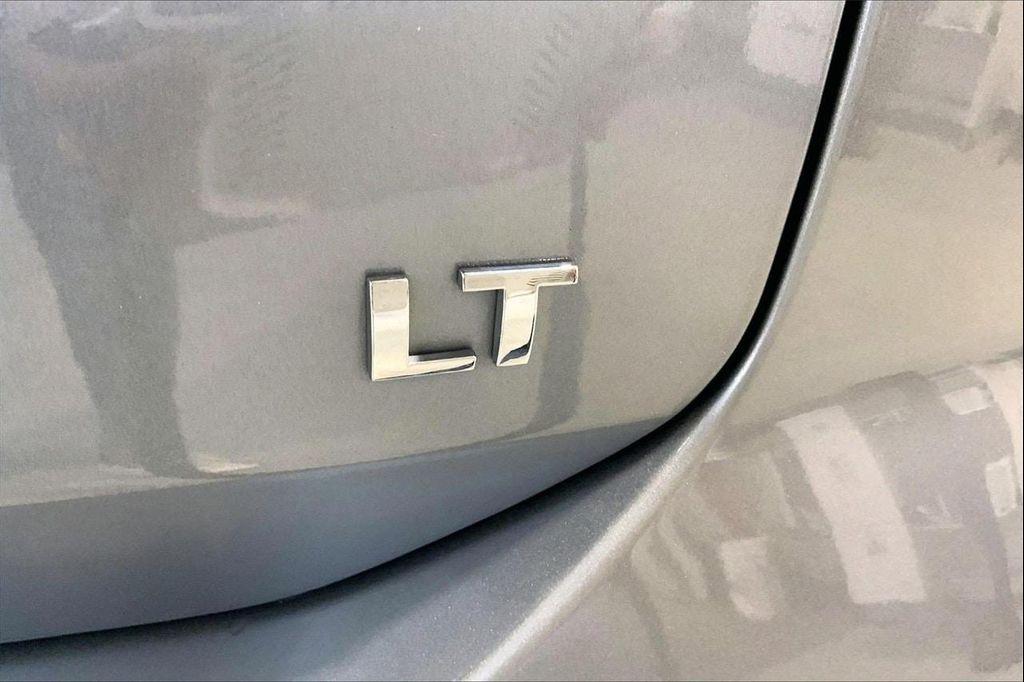 used 2024 Chevrolet Equinox car, priced at $19,705