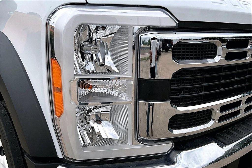 new 2023 Ford F-450 car, priced at $67,339