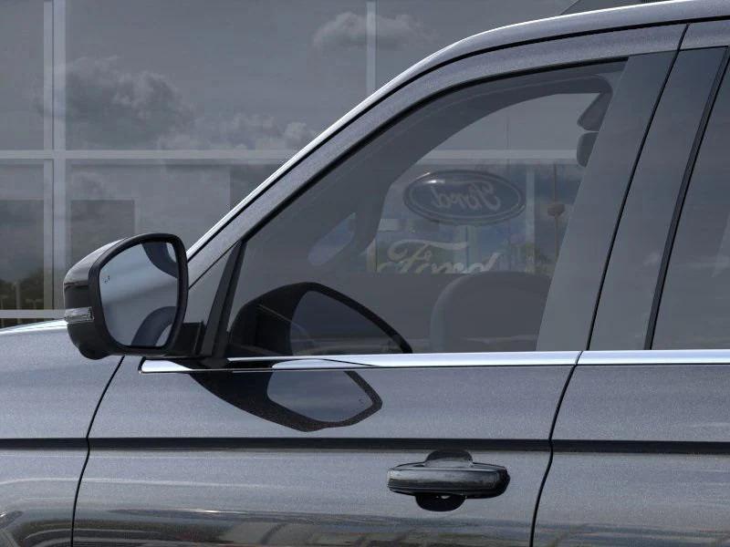 new 2025 Ford Expedition car, priced at $90,632