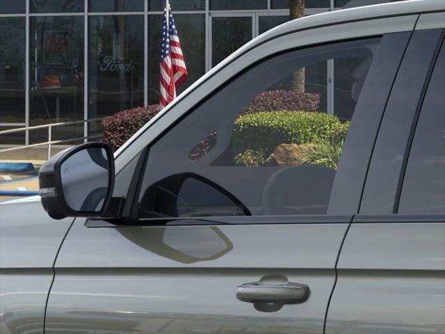 new 2025 Ford Expedition car, priced at $81,316