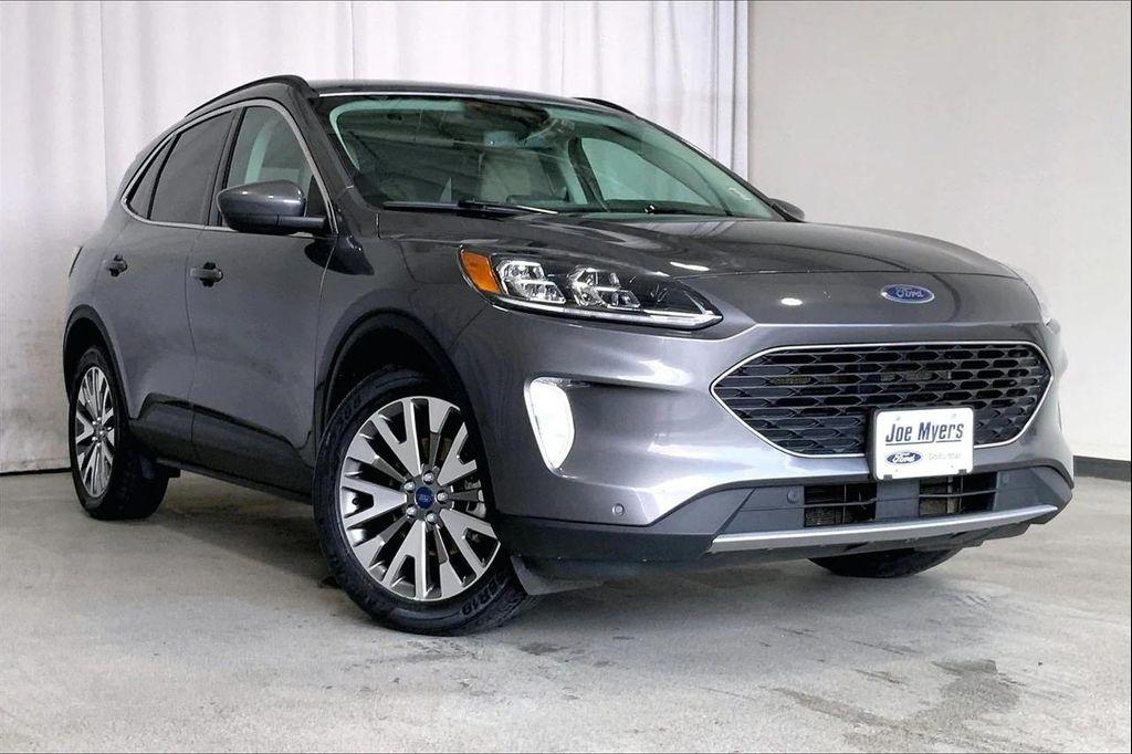 used 2022 Ford Escape car, priced at $19,120