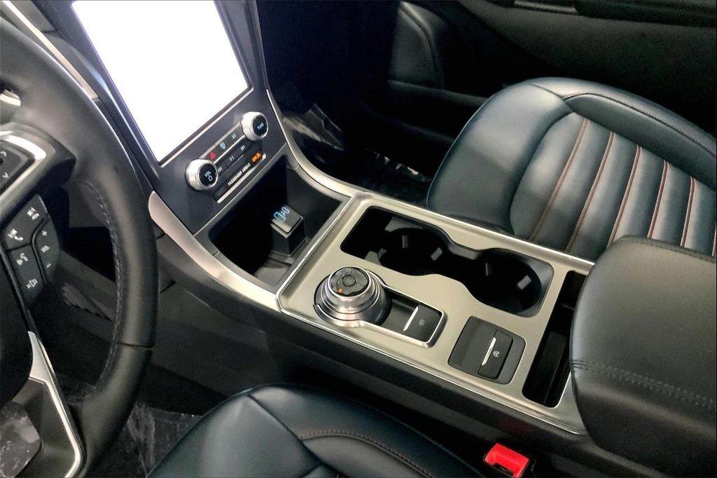used 2023 Ford Edge car, priced at $26,321