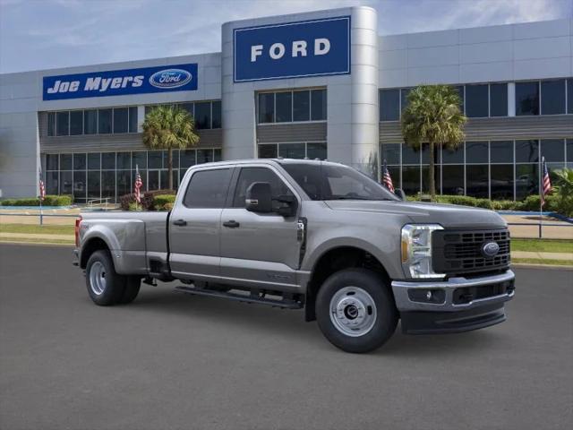 new 2025 Ford F-350 car, priced at $72,580