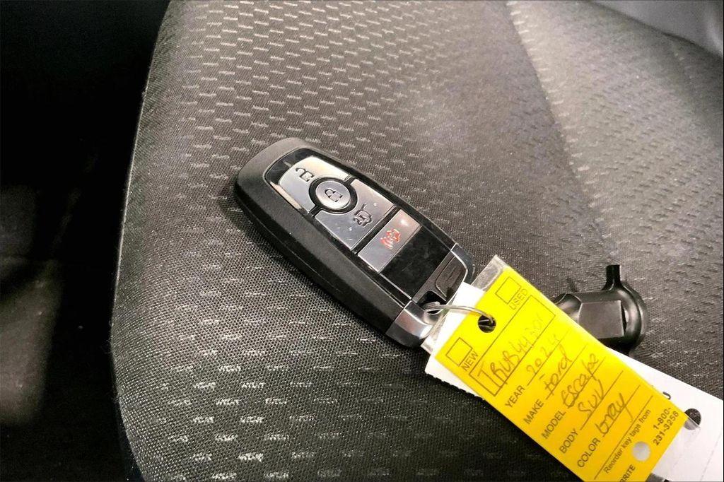 used 2024 Ford Escape car, priced at $24,991