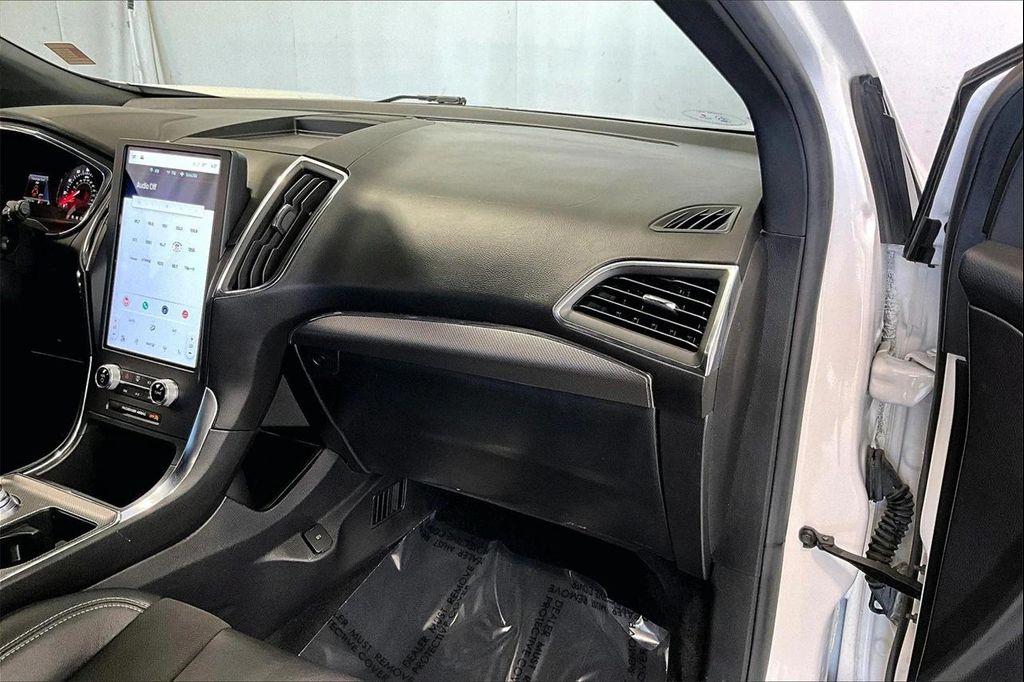 used 2021 Ford Edge car, priced at $21,991