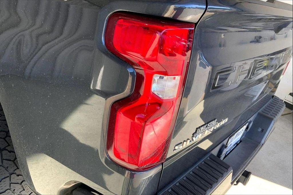used 2021 Chevrolet Silverado 1500 car, priced at $35,991