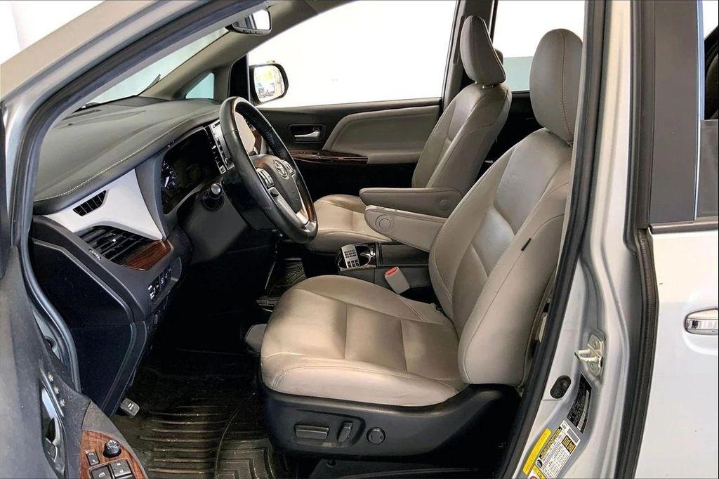 used 2019 Toyota Sienna car, priced at $25,492