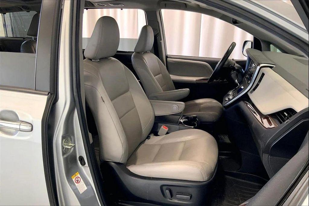 used 2019 Toyota Sienna car, priced at $25,492