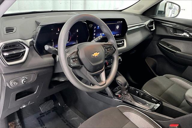 used 2024 Chevrolet TrailBlazer car, priced at $20,992