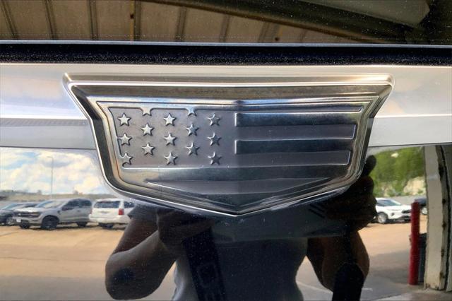 used 2016 Cadillac Escalade ESV car, priced at $25,891