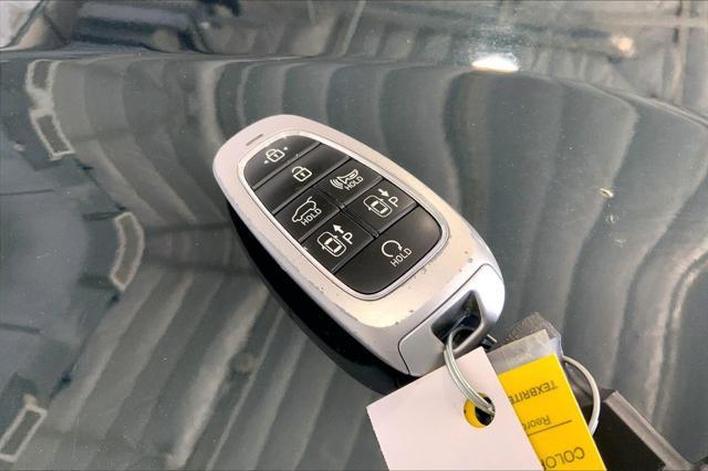 used 2024 Hyundai Palisade car, priced at $40,991