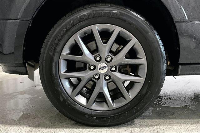 used 2017 Ford Expedition car, priced at $13,991