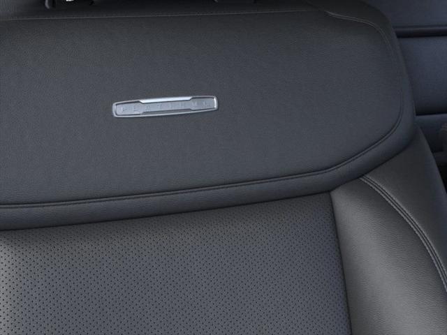 new 2025 Ford Expedition car, priced at $76,462