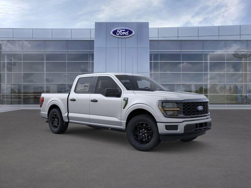 new 2025 Ford F-150 car, priced at $45,199