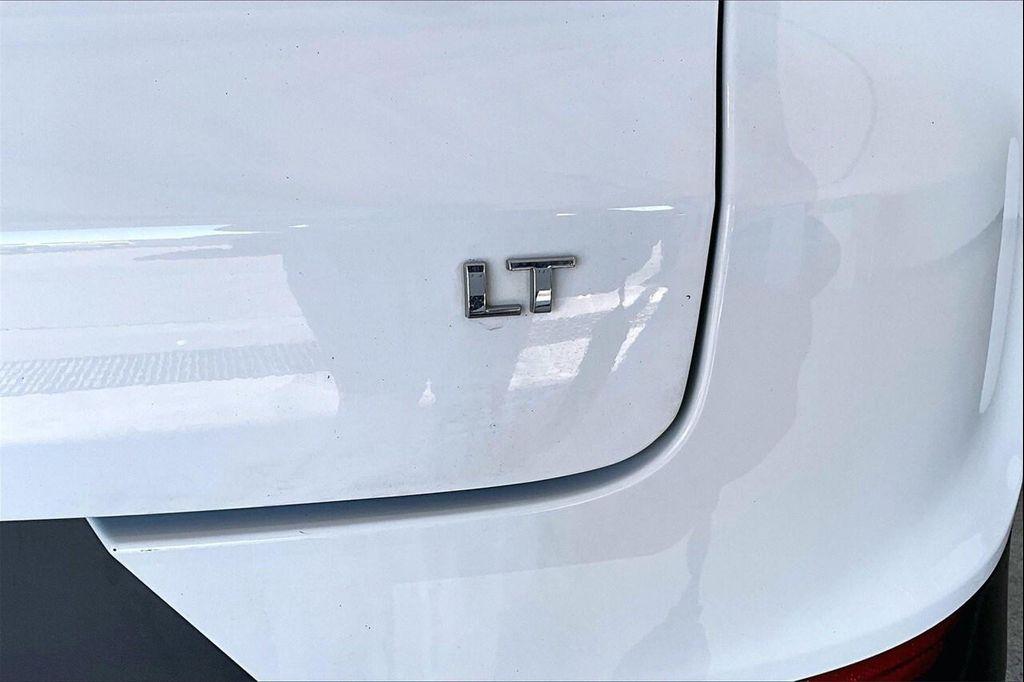 used 2021 Chevrolet TrailBlazer car, priced at $14,711