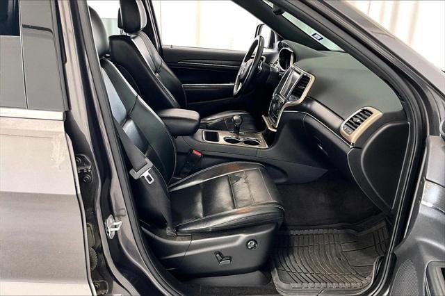 used 2015 Jeep Grand Cherokee car, priced at $13,321
