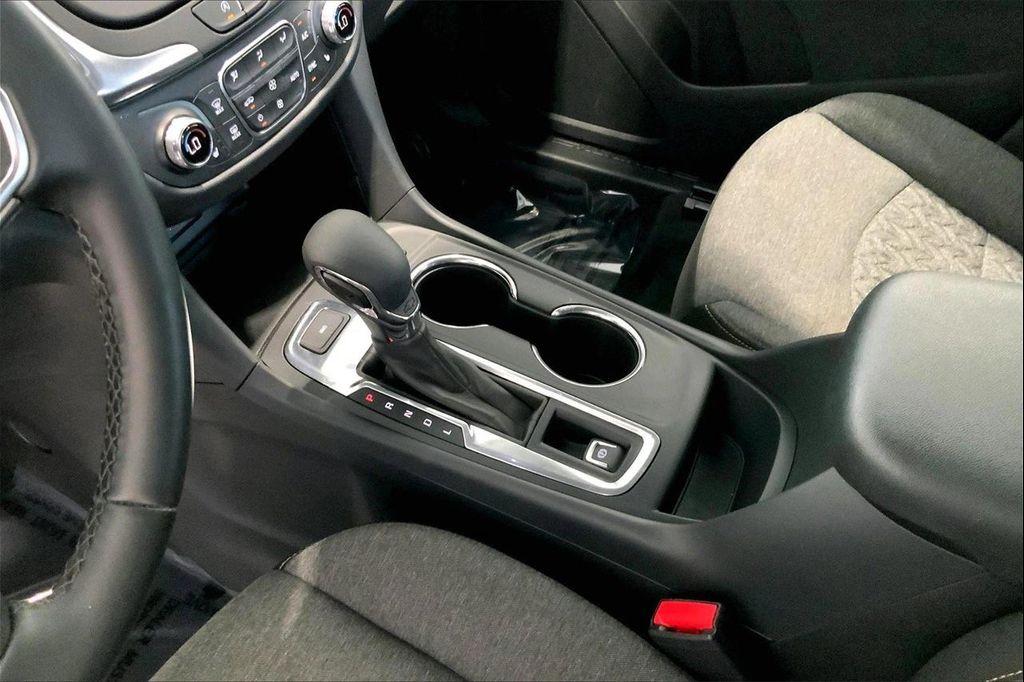 used 2024 Chevrolet Equinox car, priced at $20,936