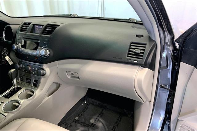 used 2012 Toyota Highlander car, priced at $11,592