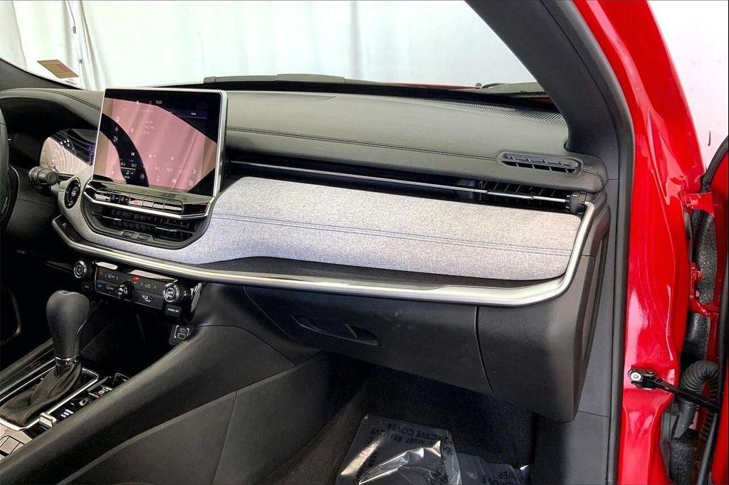 used 2023 Jeep Compass car, priced at $18,995