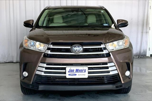 used 2019 Toyota Highlander car, priced at $25,991