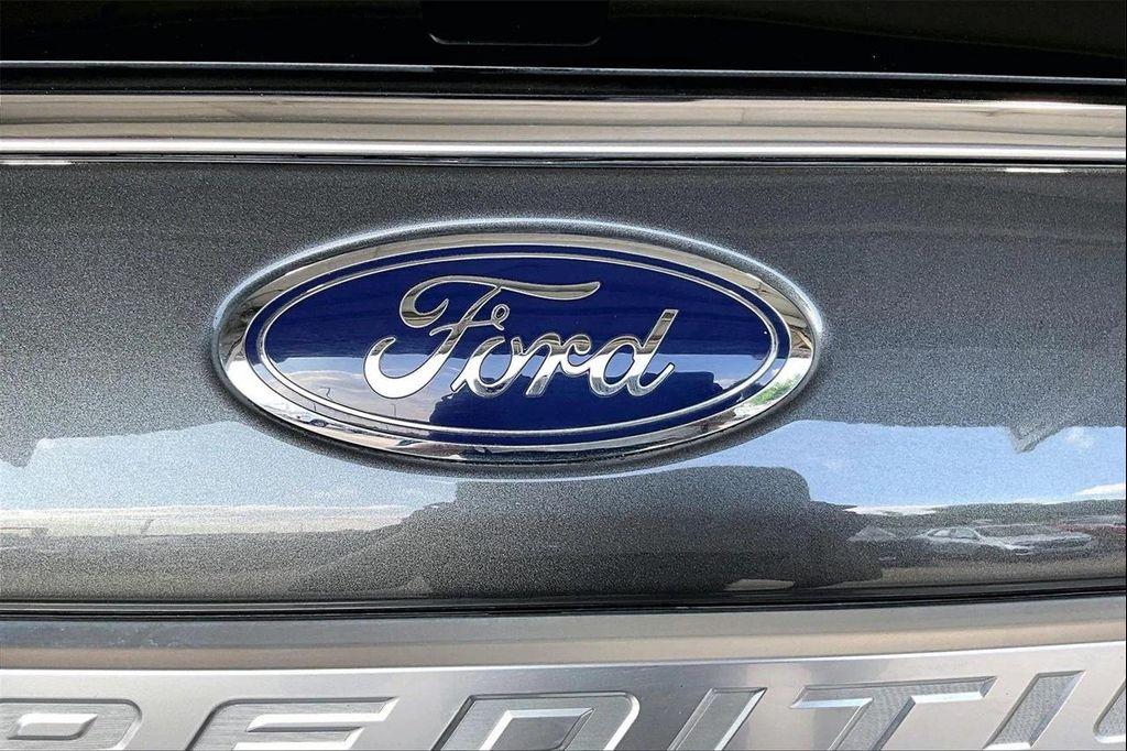 used 2019 Ford Expedition car, priced at $25,495